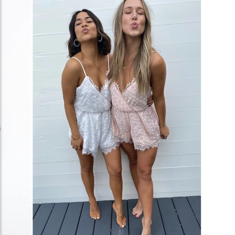 Nwot Show Me Your MuMu Olympia Romper White Lace